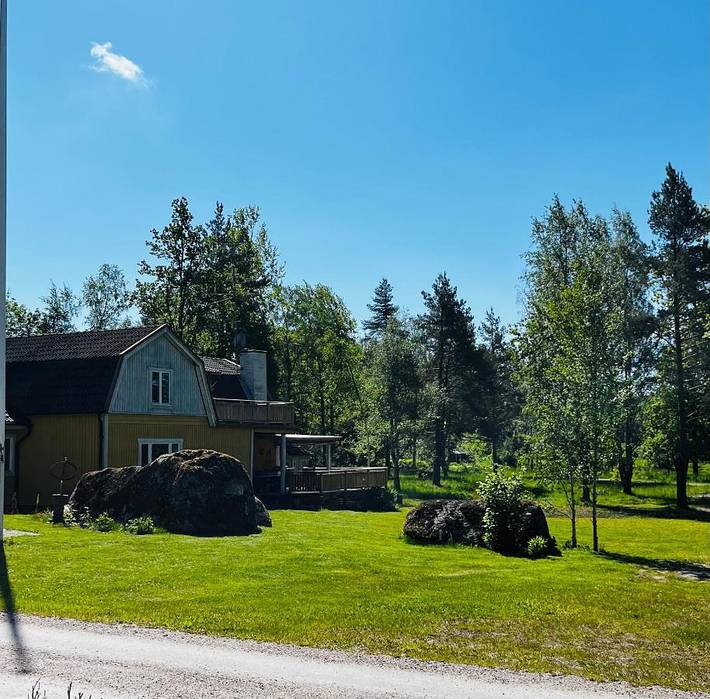 Ferienhaus für 8 Personen, mit Terrasse und Garten sowie Ausblick in Örebro