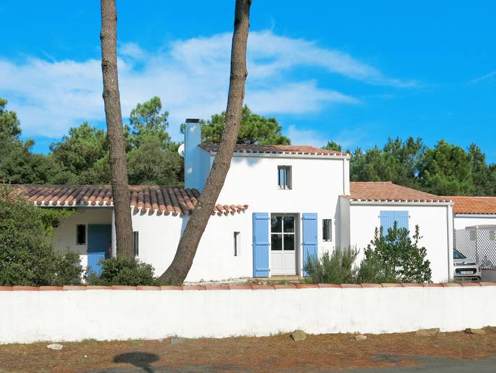Ferienhaus für 8 Personen, mit Terrasse und Garten