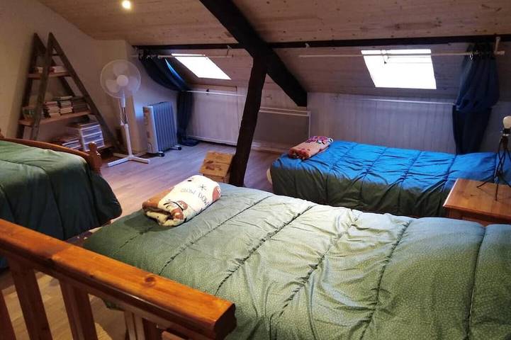 Location de vacances pour 8 personnes, avec jacuzzi à Bielle (Pyrénées-Atlantiques) - 3