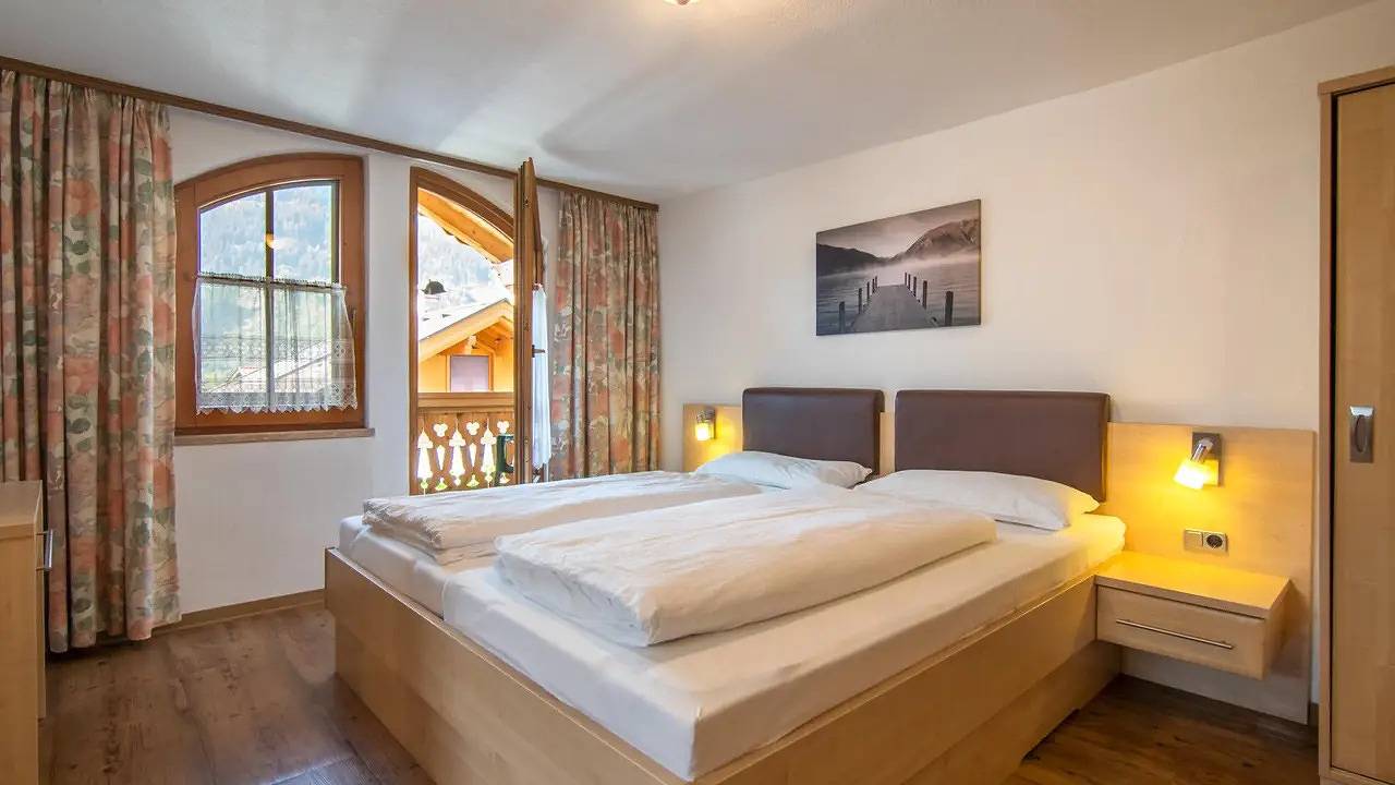 Ganze Ferienwohnung, Ferienwohnung für 9 Personen (150 m²) in Zell am Ziller in Zell am Ziller, Zillertaler Alpen