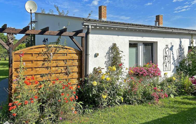 Ferienhaus für 4 Personen, mit Terrasse und Garten in Fuhlendorf - 2