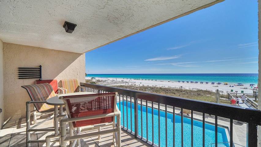 Holiday rental for 6 people, with hot tub and pool as well as balcony and sauna in Destin