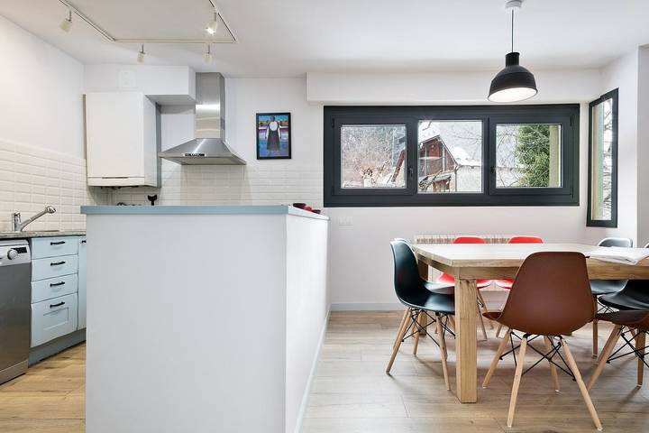 Appartement entier, Appartement de vacances pour 8 personnes in Garòs, Naut Aran