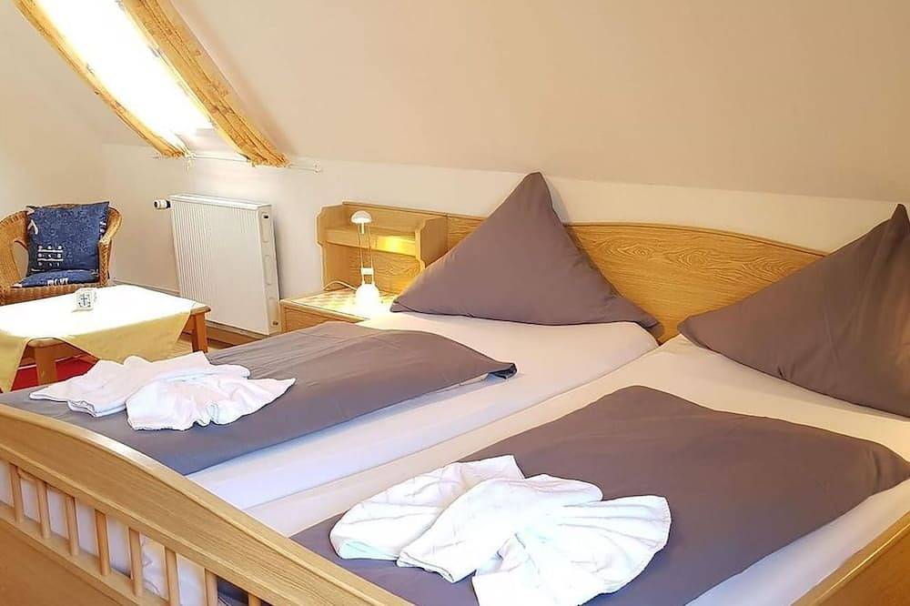 Ganze Wohnung, Ferienwohnung Floppy Hansi Og 3 - Haus Floppy Hansi in St. Peter-Ording, Eiderstedt