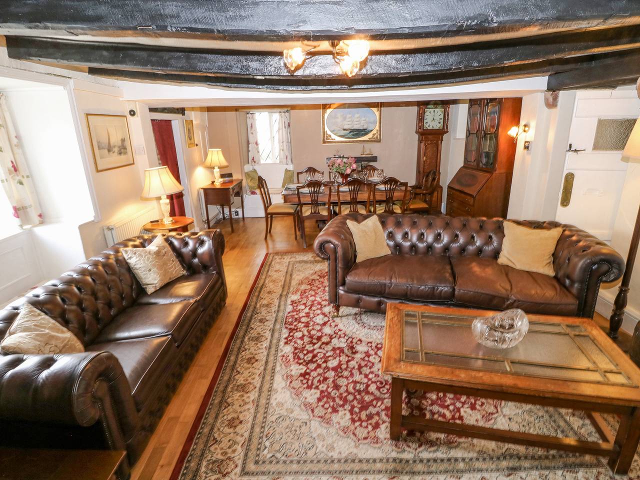Hearthstone East Cottage in Brixham, Torbay