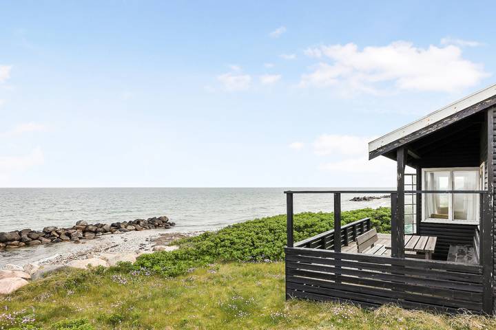 Helles und schönes Ferienhaus direkt am Wasser in Rørvig, Nordwestseeland