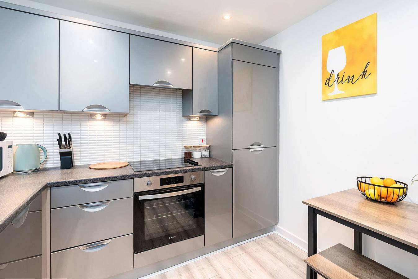 Entire apartment, Sleep 5   Gated Parking   20  Off   2Bed 2Bath in Sheffield, South Yorkshire