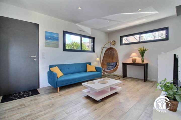Gîte pour 4 personnes, avec terrasse dans Plage de Landrezac - 4