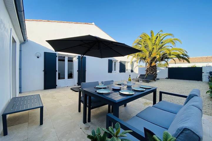 Location de vacances pour 6 personnes, avec jardin et terrasse dans Plage de la Cible