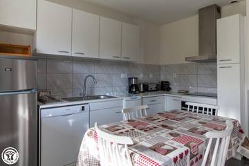 Gîte pour 5 Personnes dans Besse-et-Saint-Anastaise, Région de Besse-et-Saint-Anastaise, Photo 4