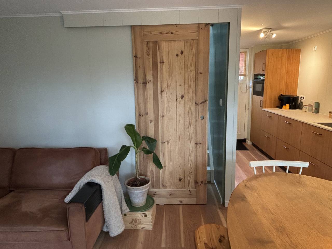 Charming 2-person holiday home located on the Bloksloot in Krommenie, North Holland in Costa Holandesa