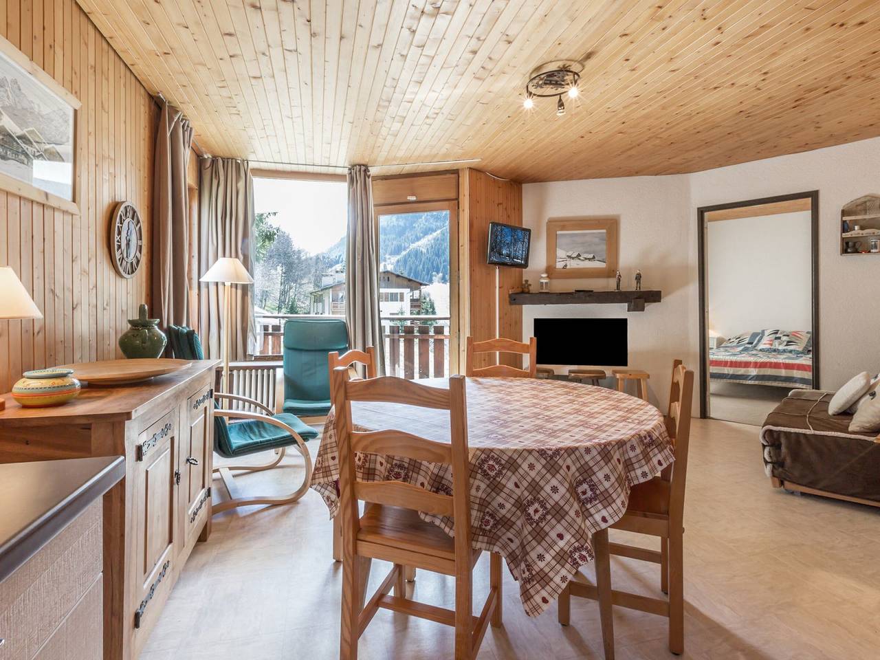 Apartamento entero, Acceso directo a las pistas, cómodo apartamento de 3 piezas, mascotas permitidas in La Clusaz, Región de Annecy