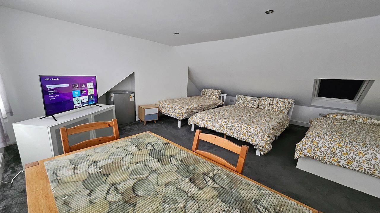 Ganze Ferienwohnung, Ferienwohnung für 2 Personen (11 m²) in Windsor in Windsor, Berkshire
