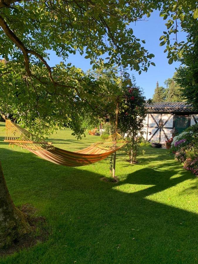 Ferienwohnung für 2 Personen, mit Terrasse und Garten sowie Sauna und Ausblick