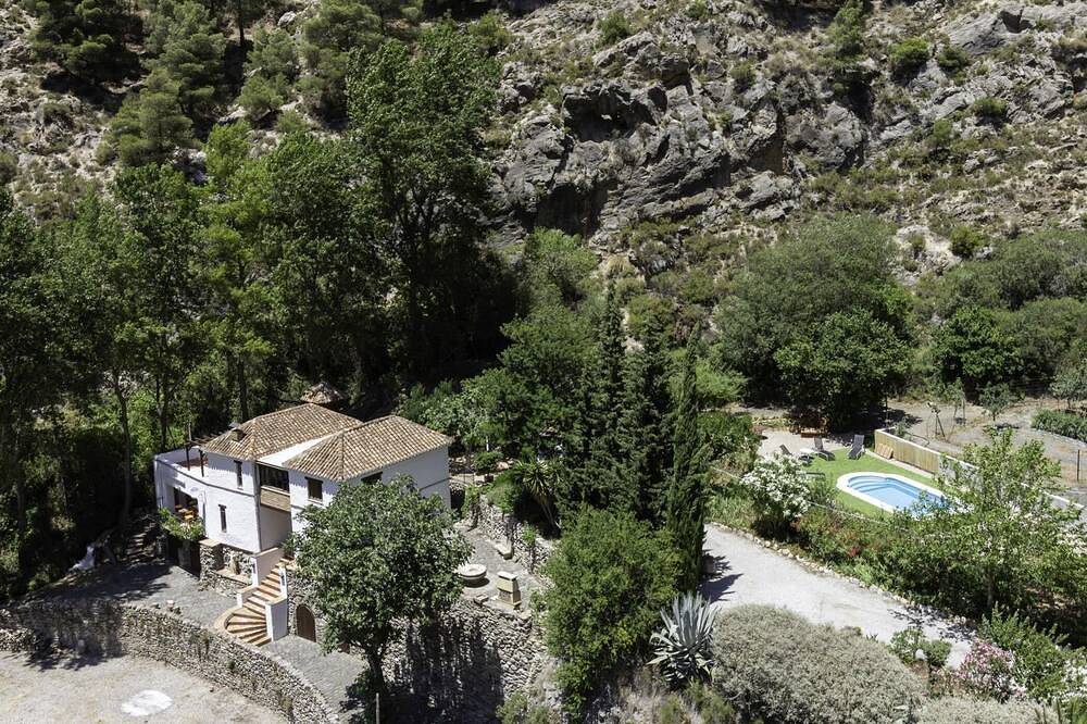 Casa Rural para 8 Personas en Nigüelas, Provincia de Granada