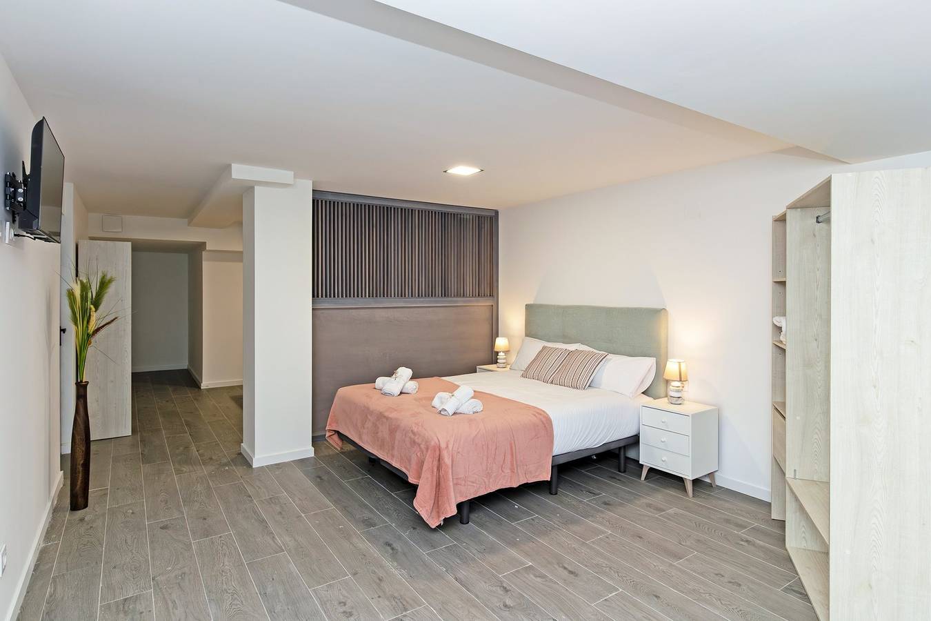 Apartamento entero, Guestready - Amplio Piso cerca de la Marina in Valencia, Costa de Valencia