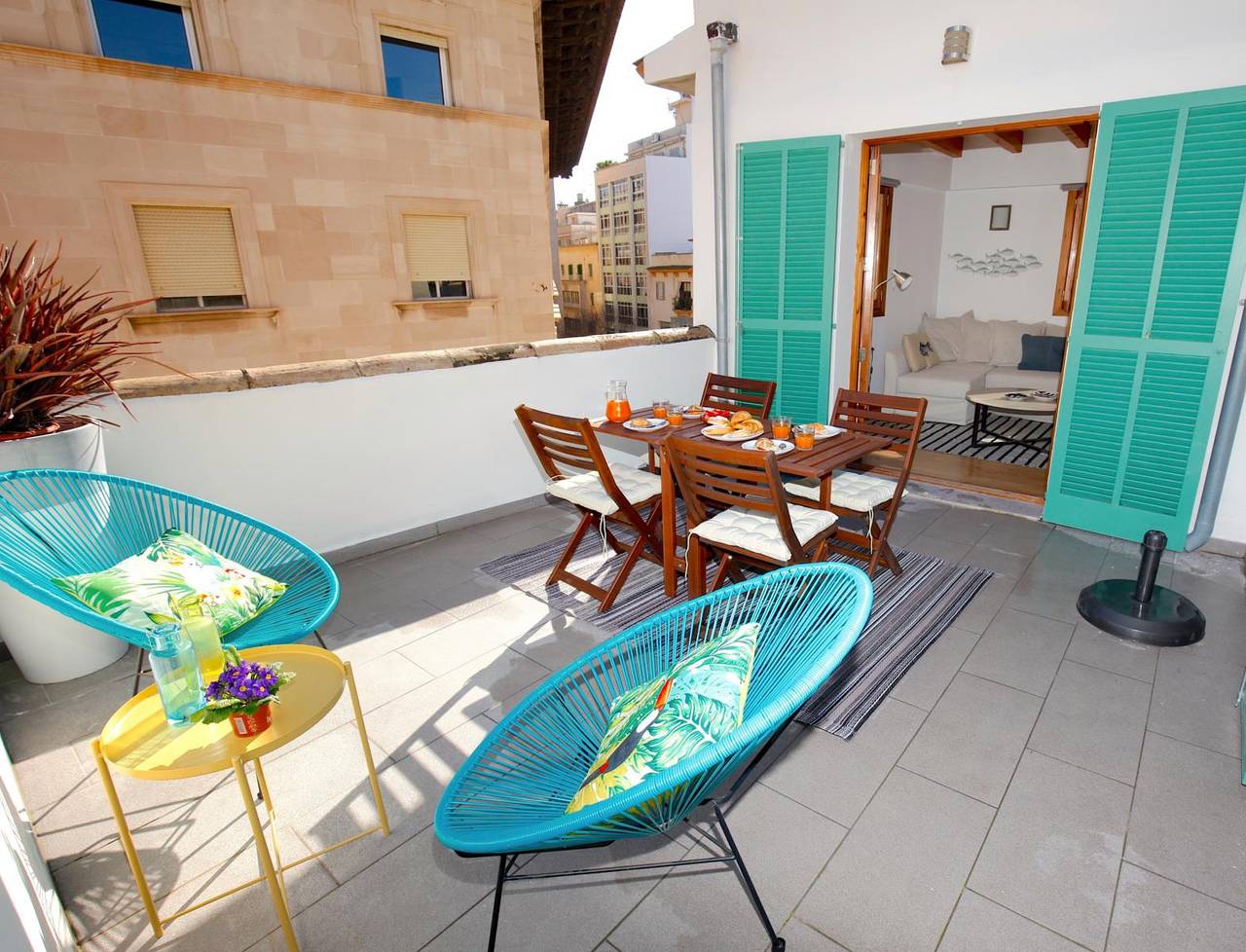 Appartement entier, Appartement de vacances pour 2 personnes avec balcon/terrasse in Palma Old Town, Palma de Majorque