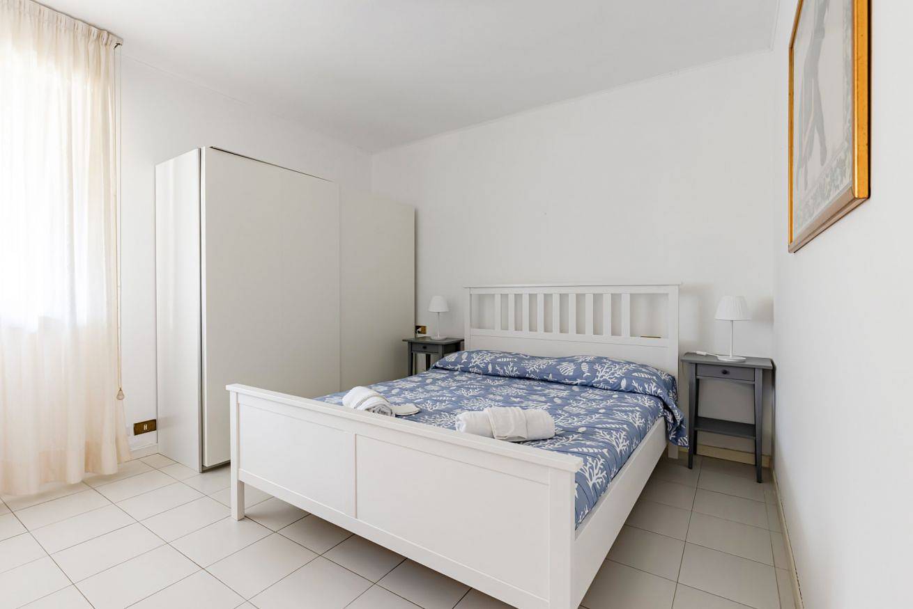 Apartamento entero, Two-Levels Apartment with Terrace and Parking in Viareggio, Costa de la Maremma