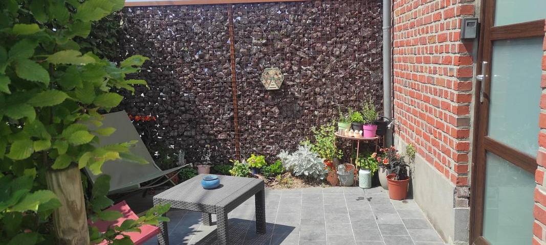 Location de vacances pour 5 personnes, avec terrasse à Frasnes-lez-Anvaing - 2