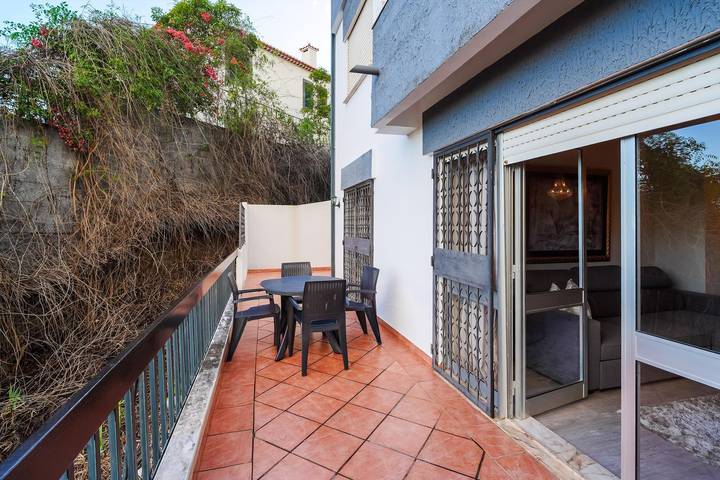 Apartamento entero, GuestReady – Refugio en Funchal con Patio in Santo António (Madeira), Isla de Madeira