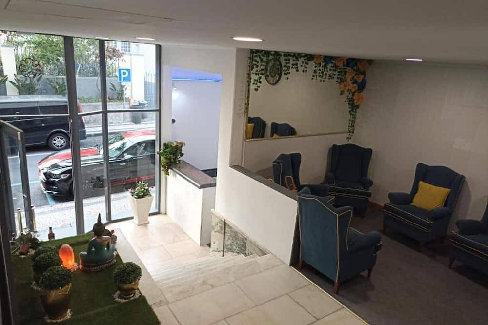 Appartamento intero, Hostel Central - Funchal X in Funchal (Santa Maria Maior), Madeira