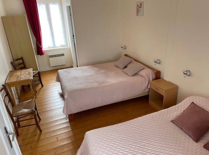Chambre d’hôte pour 4 personnes, avec jardin dans le Calvados - 3