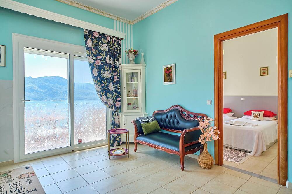 Ganze Wohnung, Villa Euphoria Apt 2 Afionas Corfu in Korfu