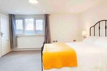 Villa pour 8 Personnes dans Borough londonien de Harrow, Londres, Photo 2