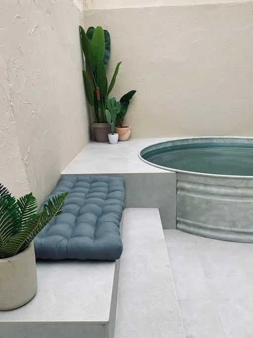 Maison de vacances pour 4 personnes, avec terrasse et piscine - 1