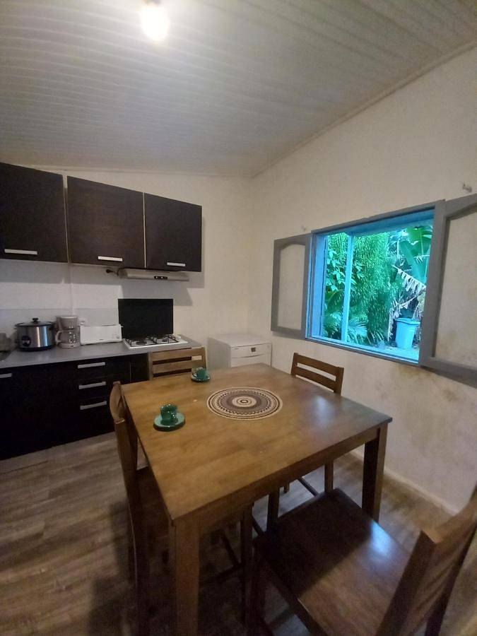 Location de vacances pour 6 personnes, avec jardin et terrasse, animaux acceptés à Bras-Panon - 4