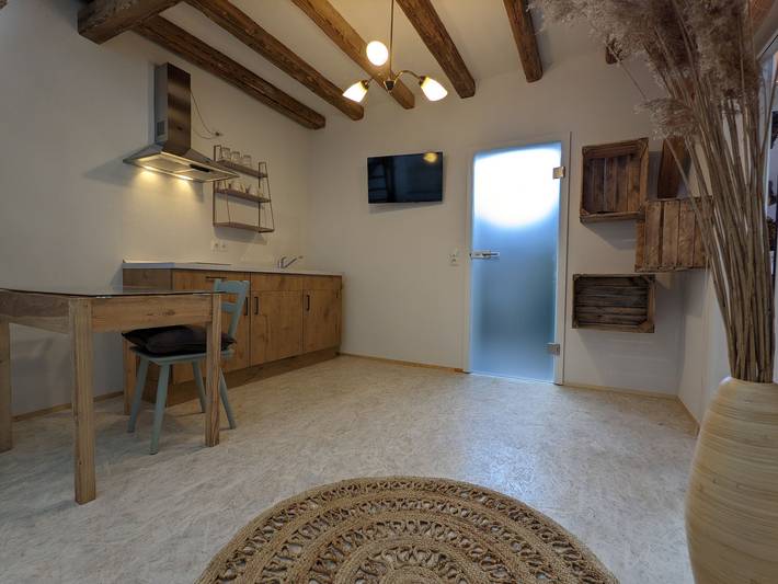 Ferienwohnung für 2 Personen, mit Balkon/Terrasse und Terrasse sowie Garten in Fränkisches Weinland - 3