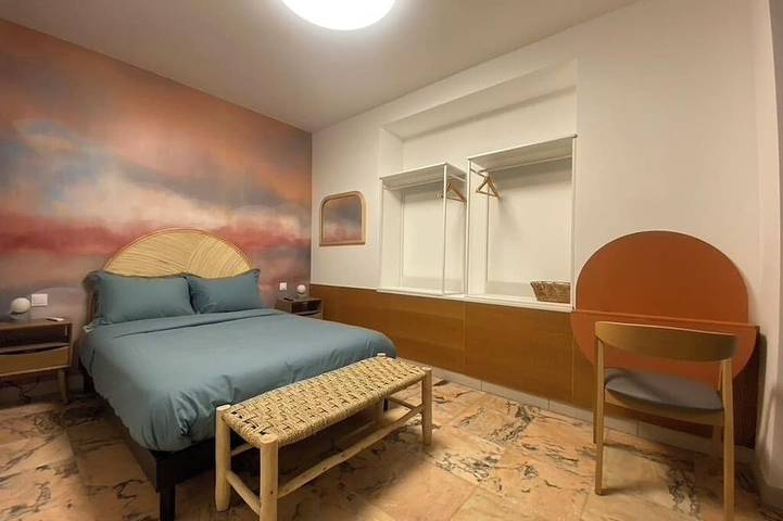 Location de vacances pour 8 personnes, avec jacuzzi ainsi que jardin et piscine à Louveciennes - 4