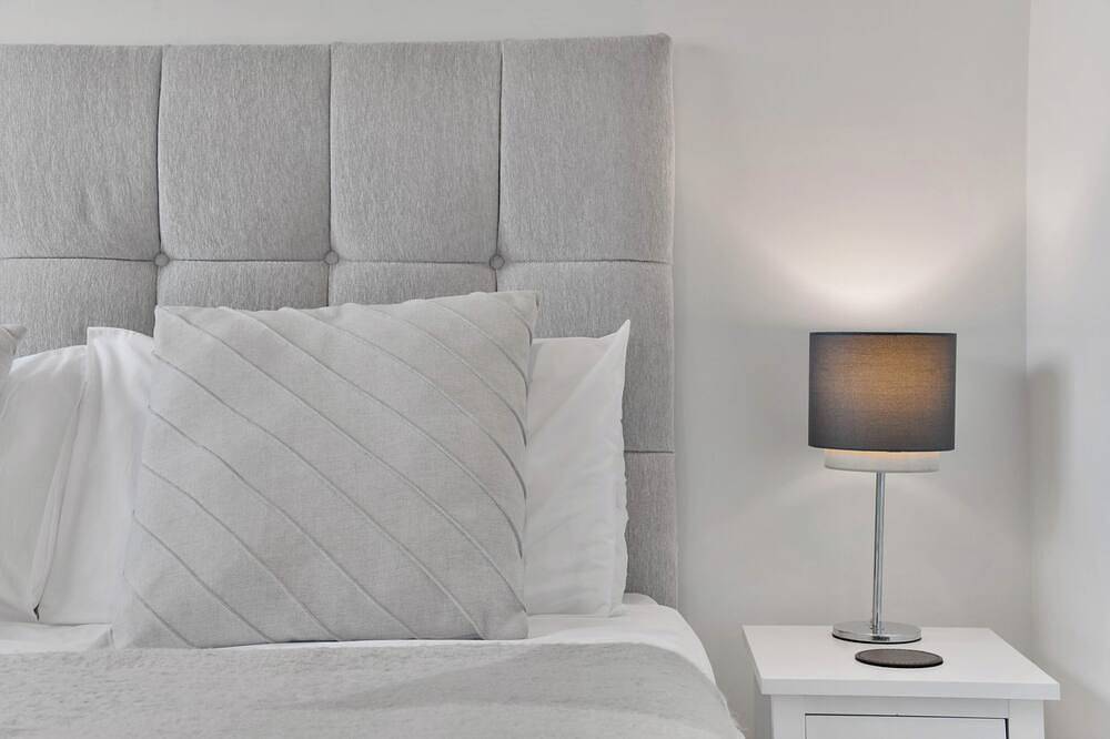 Appartement entier, Whiskawayhomes Taylor Bennett Apartment 1 in Worcester, Worcestershire