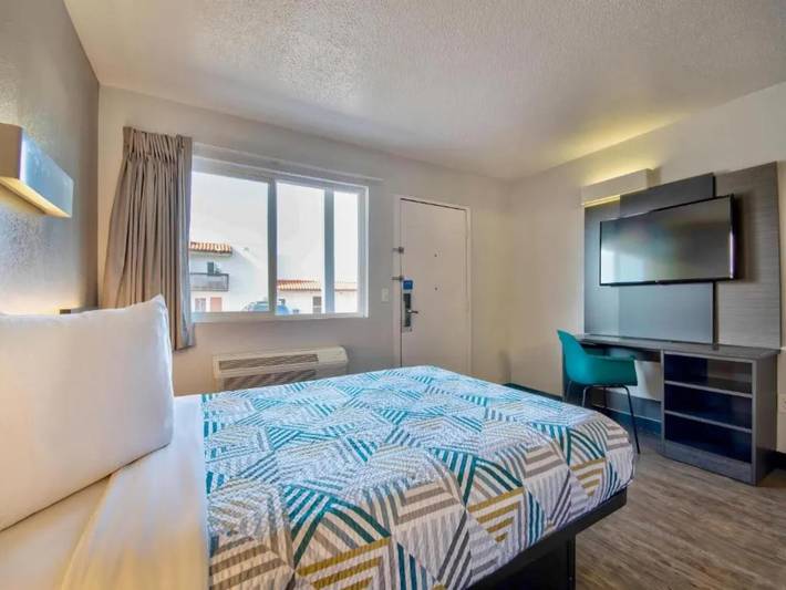 Hotel para 2 personas, con terraza y piscina, Familias con niños - 1