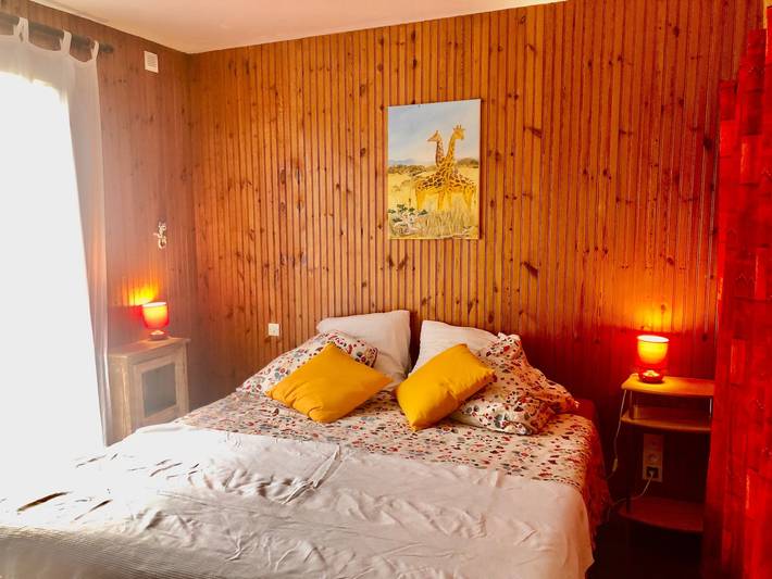 Holiday letting for 2 people, with garden, with pets in Charente-Maritime