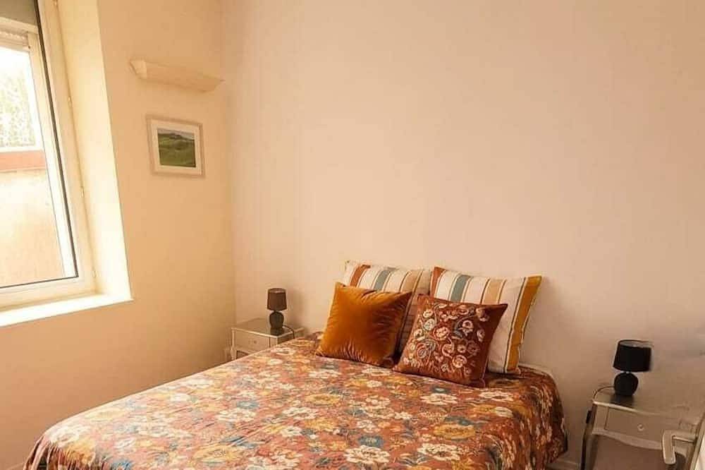 Appartement entier, Grand studio confortable, au calme et central in Besançon, Doubs