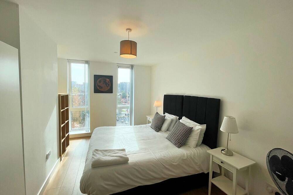 Entire apartment, Bracknell Rwh Stunning Two Bedroom Apartment in Bracknell, Berkshire
