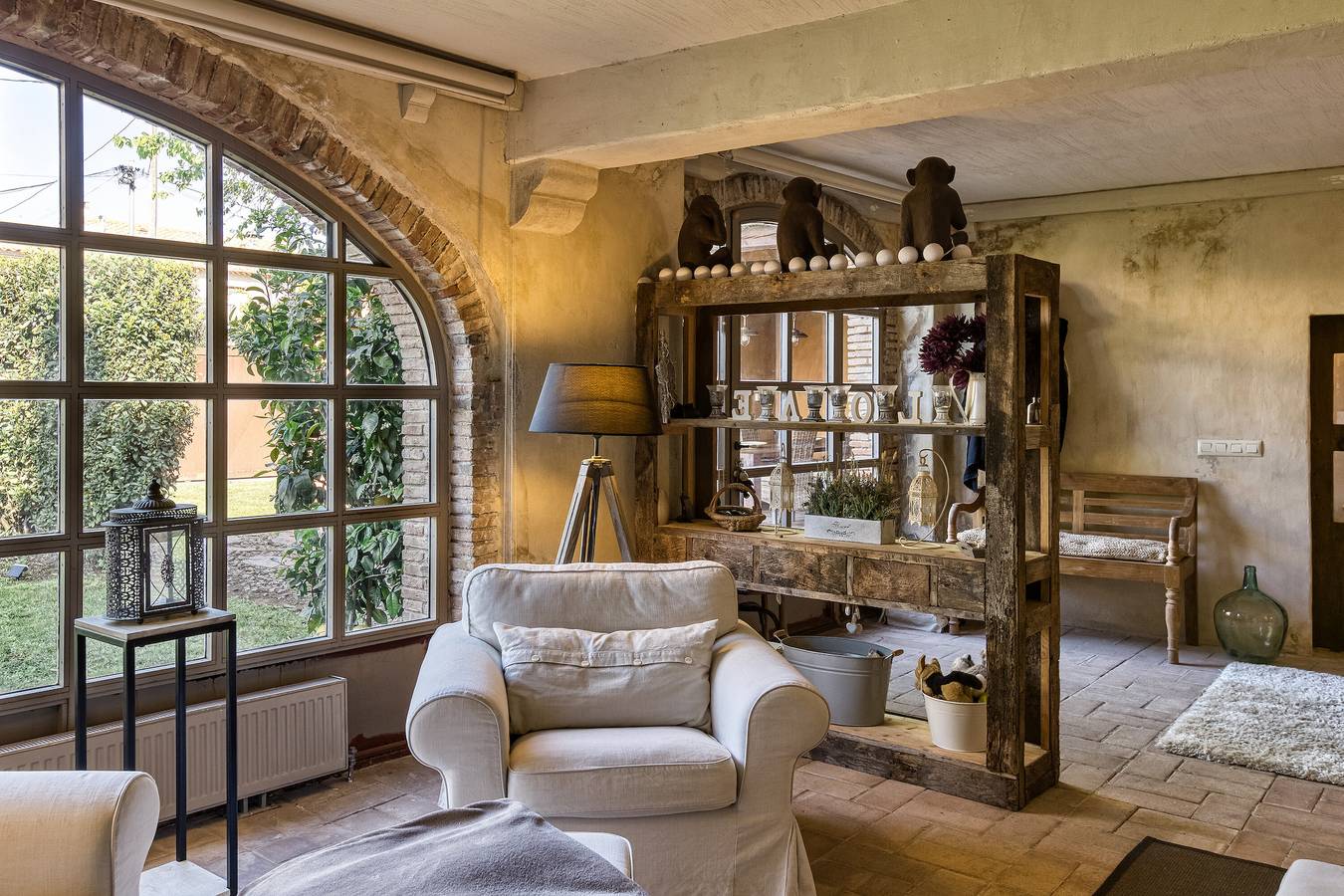 Casa rústica con Encanto - Masía de lujo, con Jardín Privado con Piscina, Wi-Fi y Aire Acondicionado in Riumors, Alt Empordà