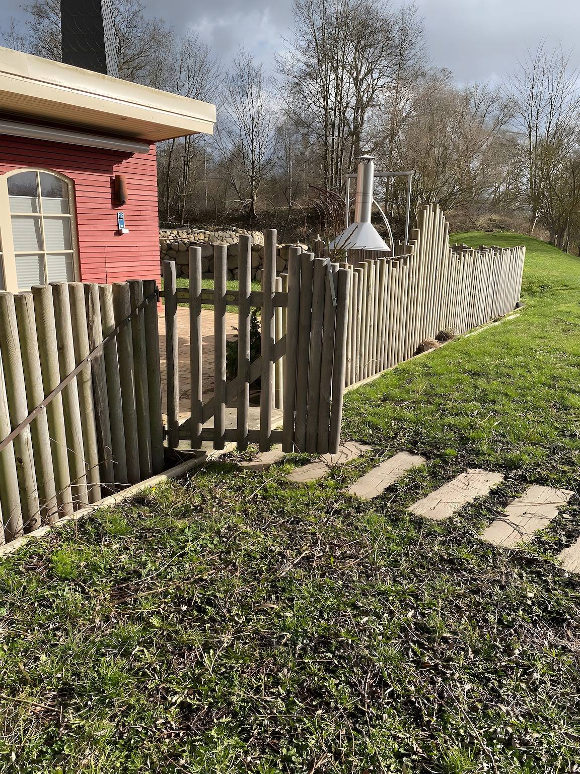 Ferienhaus 'Reiseoase' mit Seeblick, Wi-Fi und Klimaanlage in Bützow, Mecklenburgische Seenplatte