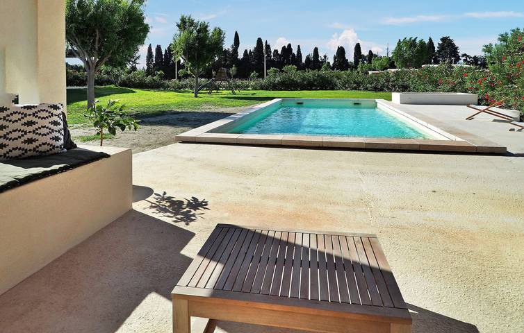 Schicke 136 qm Wohnung mit AC, Parkplatz, Pool und Internet in Maillane, Arles und Umgebung