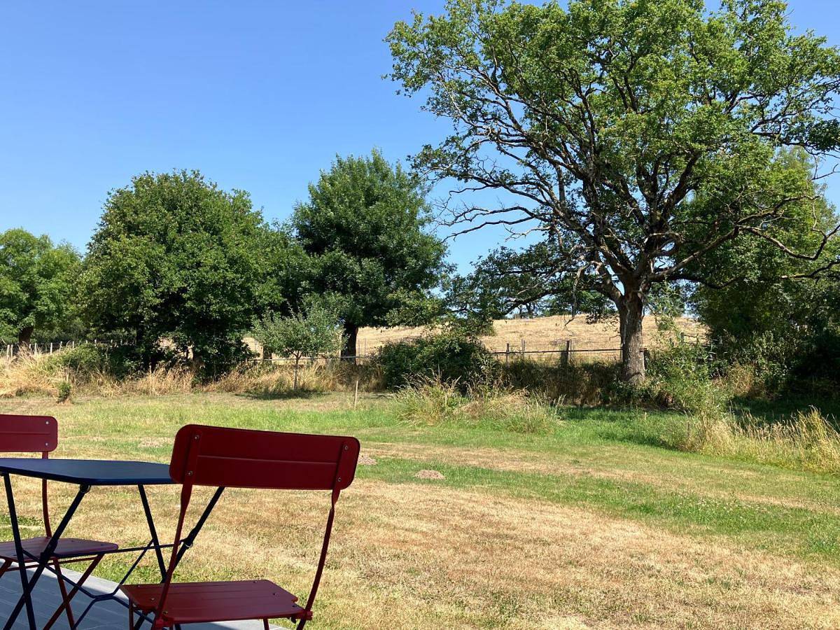 Appartement entier, One-Bedroom Apartment in Le Longeron, Région de Cholet
