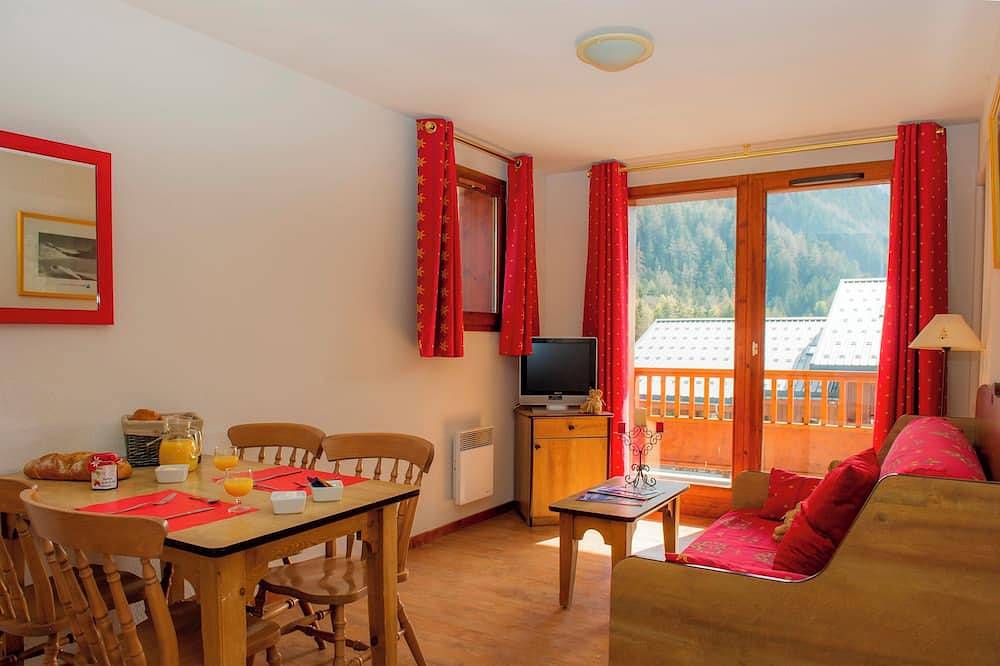 Appartement entier, Travelski home classic - Résidence Les Balcons d'Anaïs 3 stars in La Norma, Villarodin-Bourget