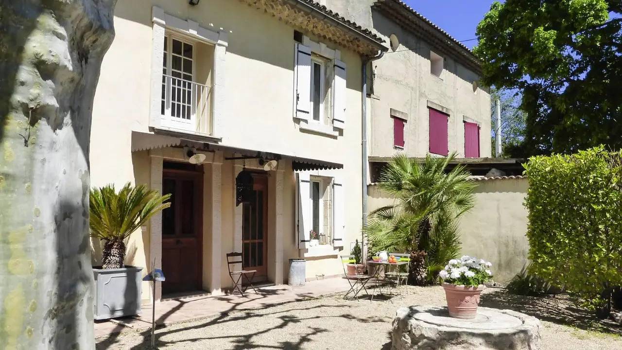 Maison de vacances pour 4 personnes avec jardin in Noves, Région d'Arles