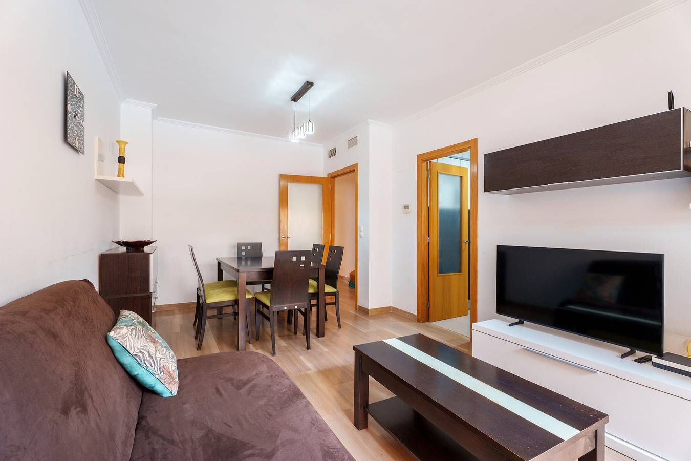 Ganze Wohnung, Apartment 'Encantador En La Playa' mit Balkon, Wlan und Klimaanlage in Port de Sagunt, Sagunto
