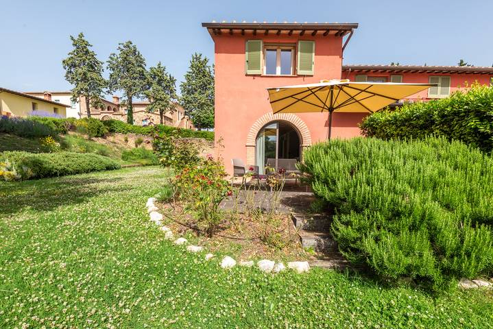 Chalet voor 4 personen, met kinderzwembad en tuin, kindvriendelijk in Toscane
