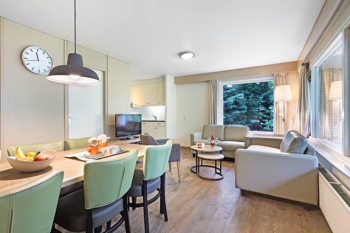 Bungalow voor 6 personen, met terras en balkon/terras in Apeldoorn Gemeente