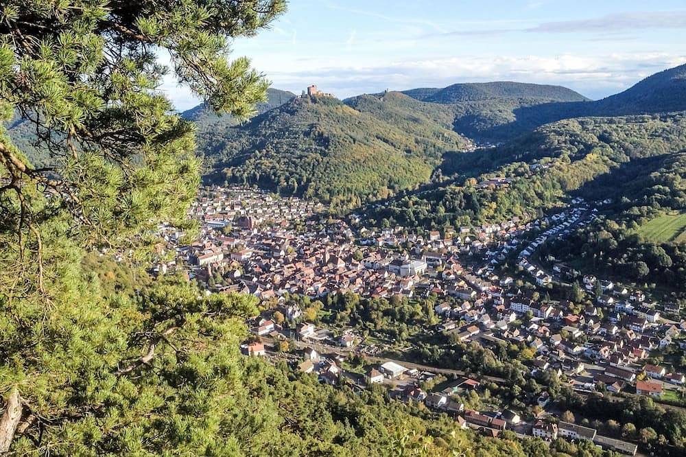 Trifels in Annweiler, Trifelsland