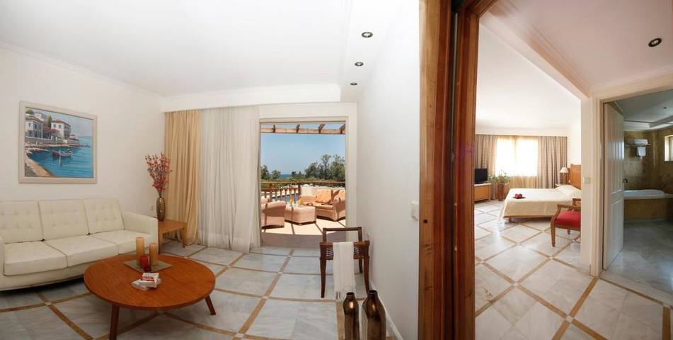 Station pour 2 personnes, avec sauna et piscine ainsi que jardin et vue dans Georgioupoli - 2