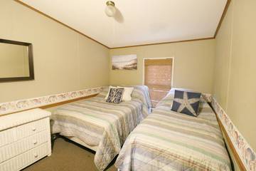 Vacation House for 8 Guests in Lake Erie, Picture 3