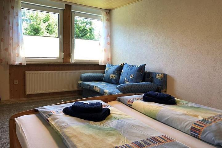 Ferienhaus für 3 Personen, mit Garten und Terrasse in Tanne - 3